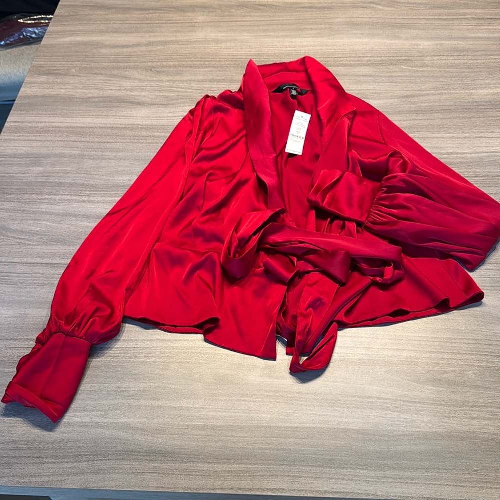 White House black market, red blouse, size 4, new with tag